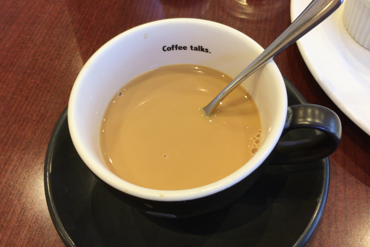 イオンモール八千代緑が丘の珈琲館でモーニング 炭火珈琲&トラディショナルホットケーキが素朴な美味しさ