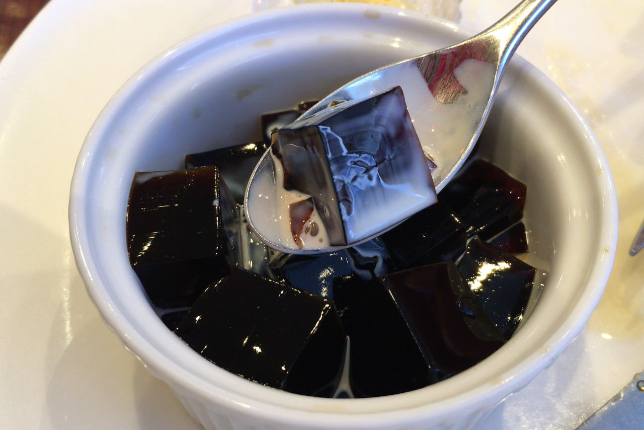 イオンモール八千代緑が丘の珈琲館でモーニング 炭火珈琲&トラディショナルホットケーキが素朴な美味しさ