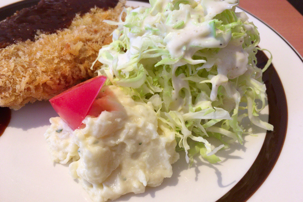 西千葉に新オープンDining Casa(ダイニングカーサ)の日替わりカフェランチ「メンチカツデミグラスソース」が激ウマ