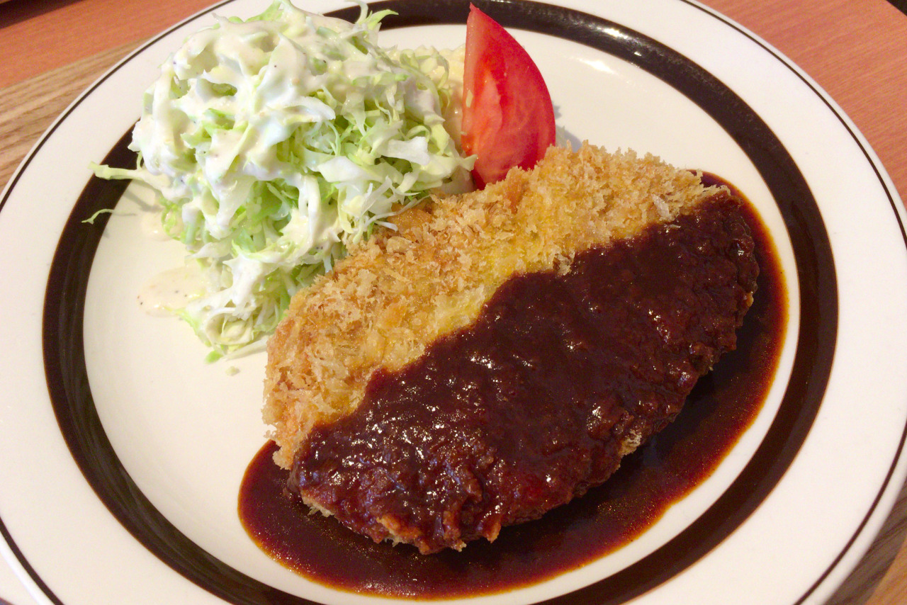 西千葉に新オープンDining Casa(ダイニングカーサ)の日替わりカフェランチ「メンチカツデミグラスソース」が激ウマ