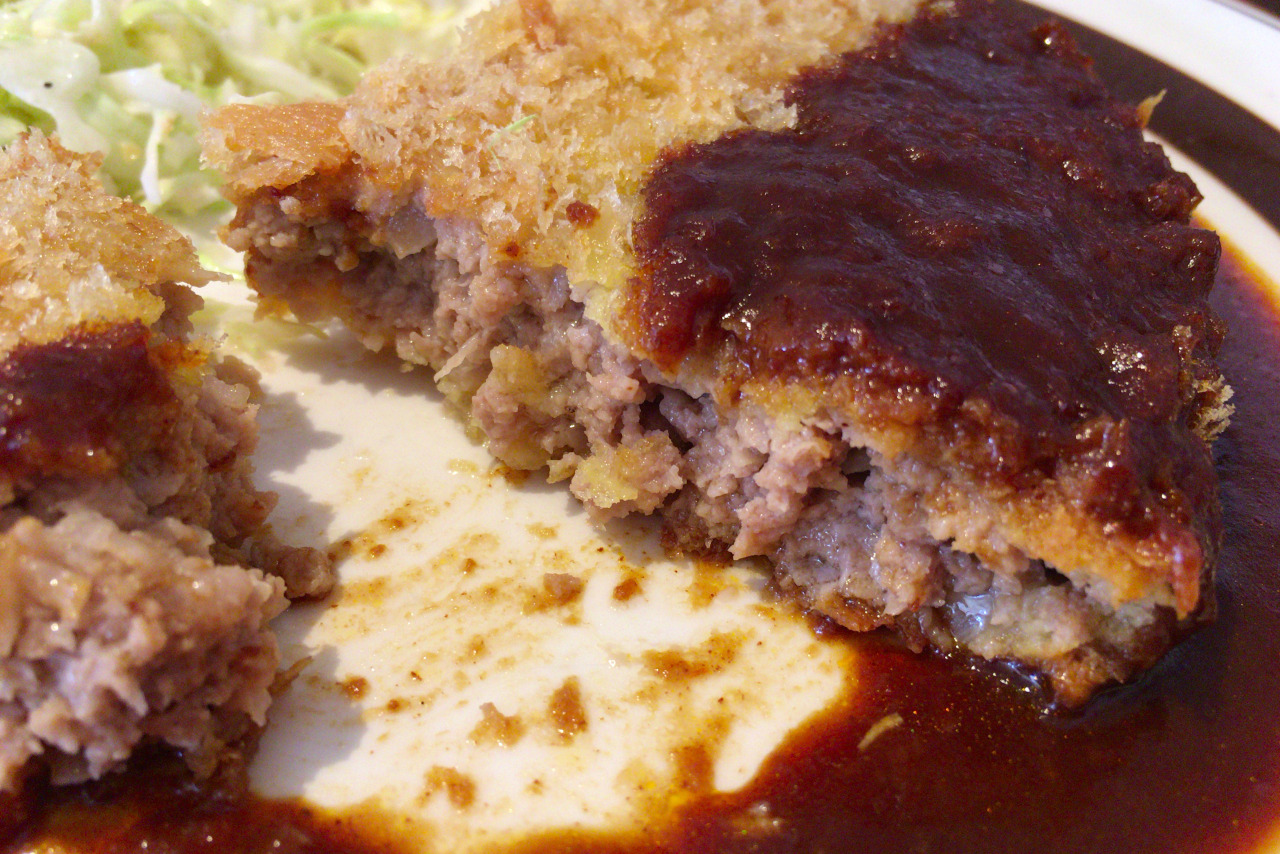 西千葉に新オープンDining Casa(ダイニングカーサ)の日替わりカフェランチ「メンチカツデミグラスソース」が激ウマ
