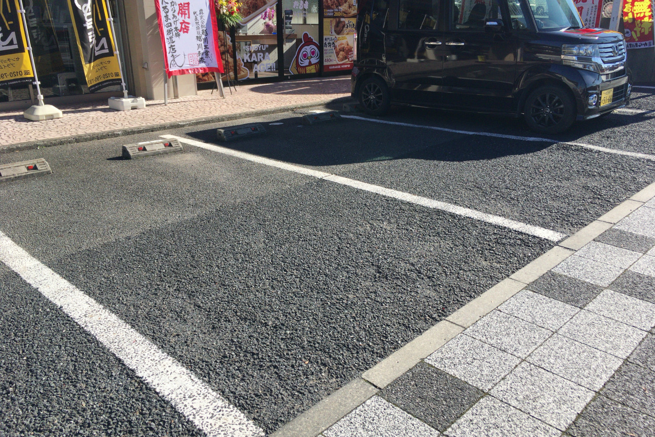 四街道にテイクアウト専門の「元祖からあげ本舗だるま」がオープン!どでかい唐揚げにびっくり