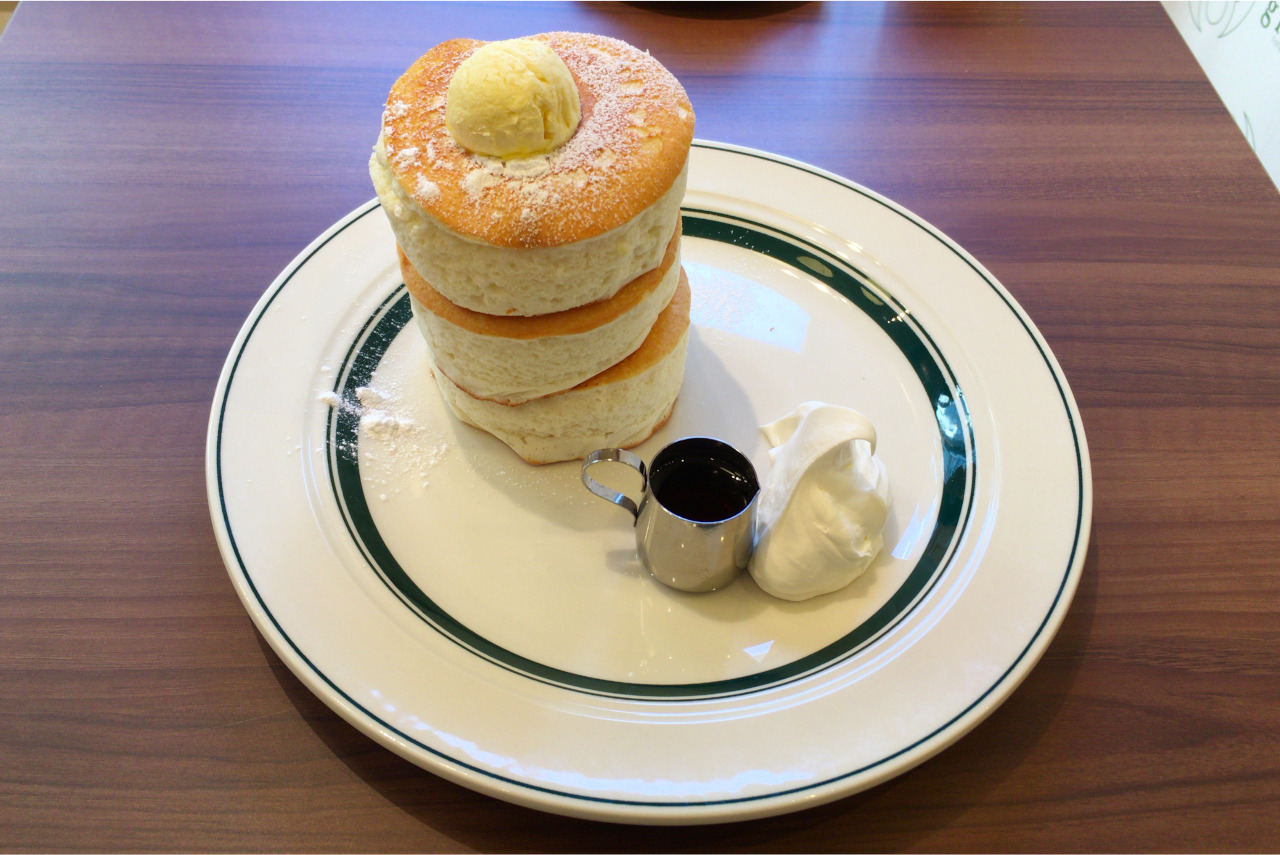 千葉中央にパンケーキgram（グラム）がオープン！名物プレミアムパンケーキはふるしゅわな口溶けがお見事！