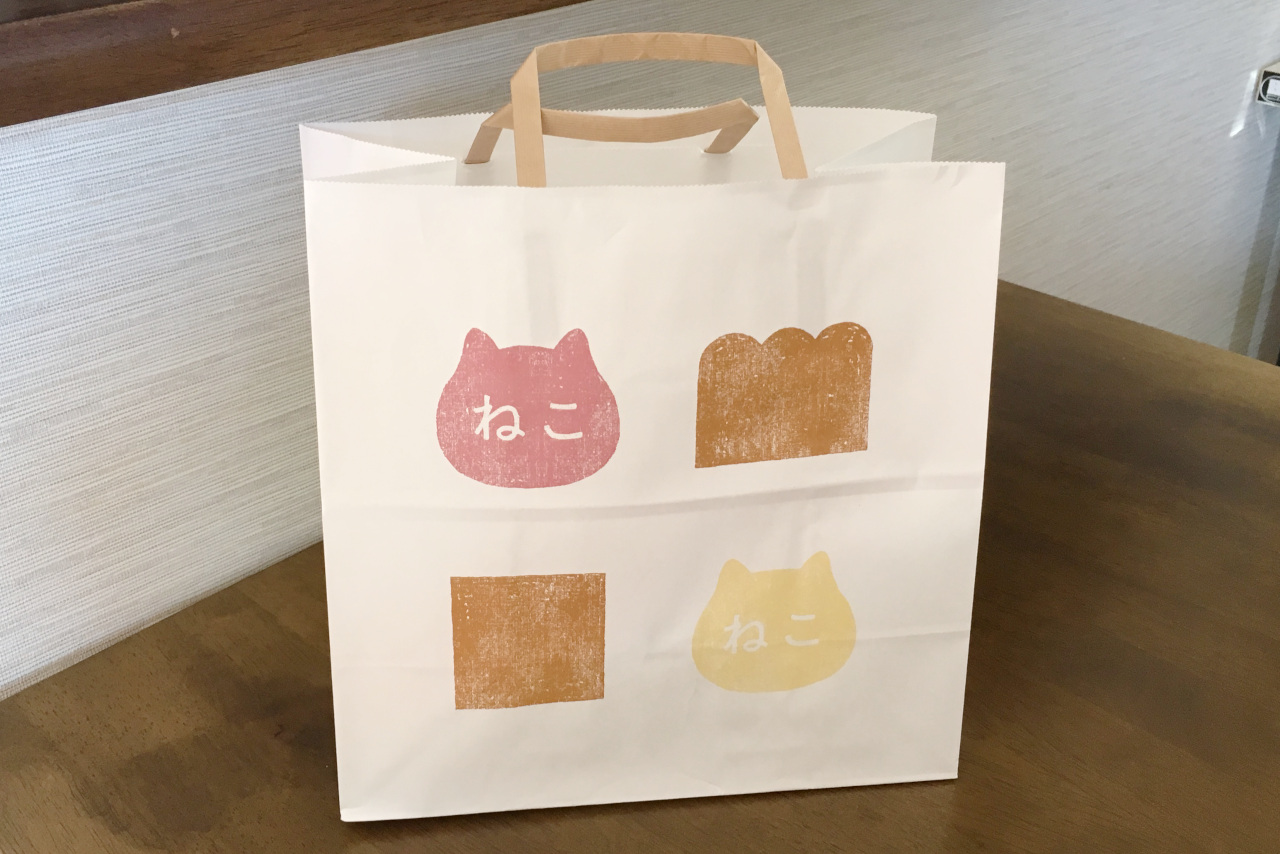 ねこねこ食パンがイオンモール八千代緑ヶ丘にオープン!2時間待ちでやっと購入したそのお味はいかに…!?