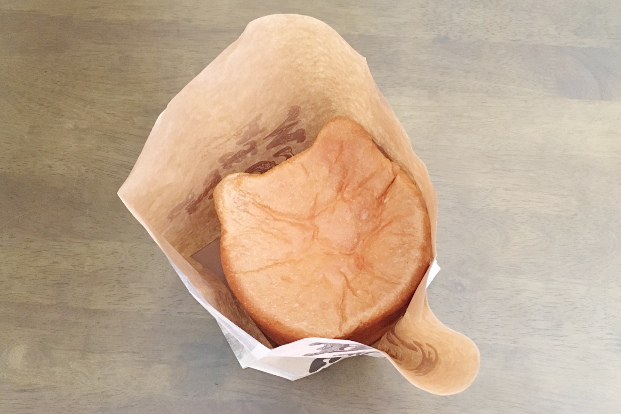 ねこねこ食パンがイオンモール八千代緑ヶ丘にオープン!2時間待ちでやっと購入したそのお味はいかに…!?