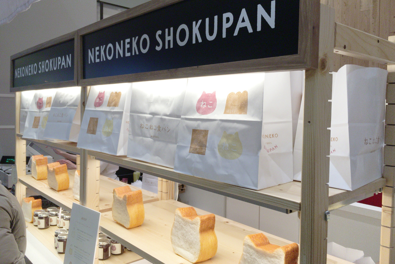ねこねこ食パンがイオンモール八千代緑ヶ丘にオープン!2時間待ちでやっと購入したそのお味はいかに…!?