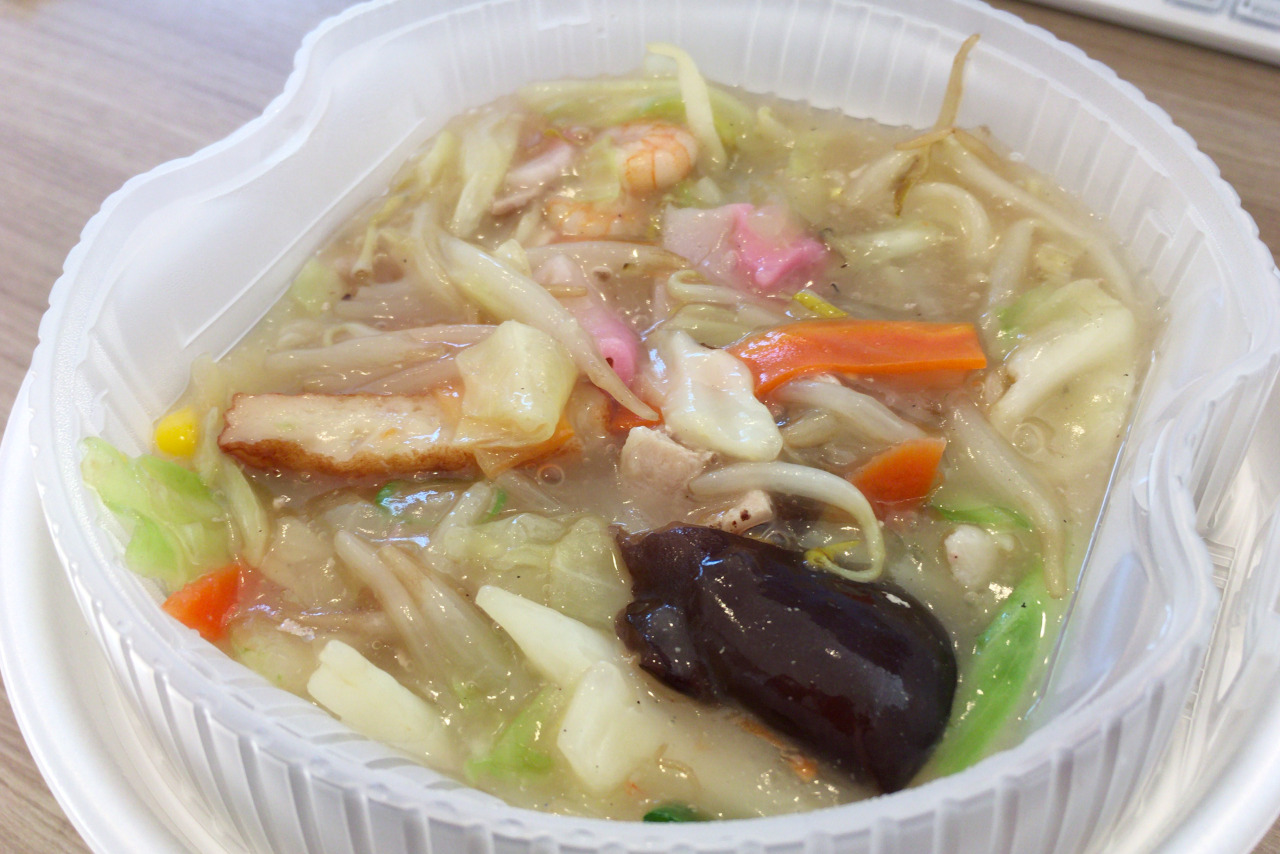 リンガーハット千葉祐光店で皿うどんを持ち帰り!パリパリ麺×トロッと餡は店内で食べるのと変わらない出来立ての美味しさ!