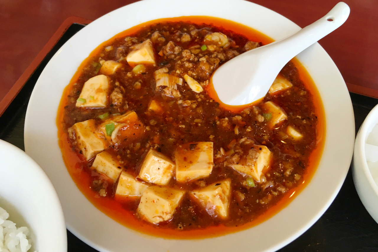 千葉銀座通りの中国料理 生味園は混雑必至の人気店、麻婆豆腐定食がリーズナブルなのにデカ盛りだった