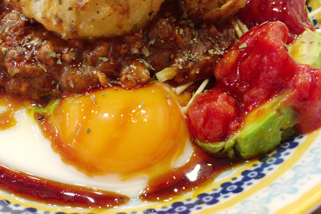 千葉大学すぐのカフェ ソッリーゾはベジタブルメニューが豊富！ロコモコはまさかのハンバーグ無しスタイル