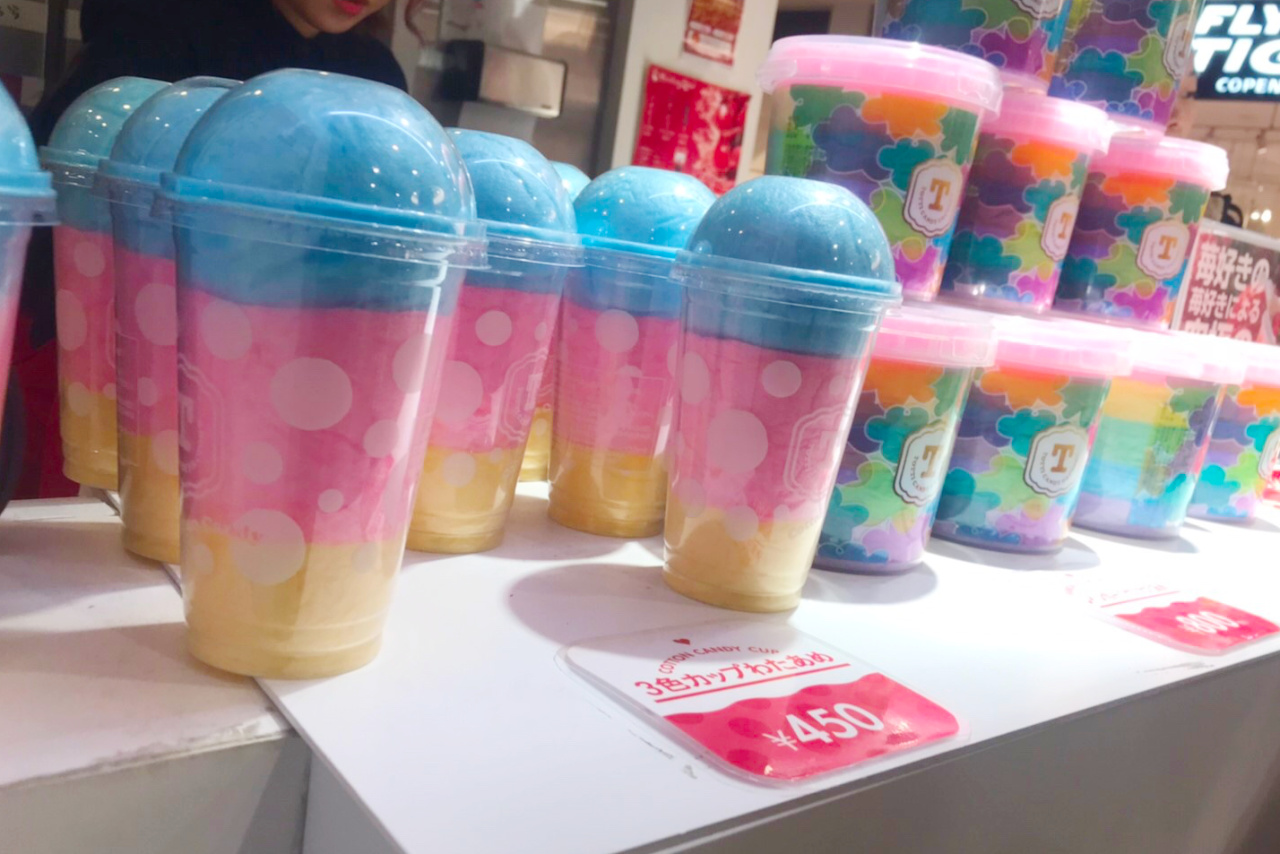 いちご飴専門店ストロベリーフェチがららぽーと船橋にオープン!いちごぶどう飴とスペシャルいちごミルクタピオカを実食!