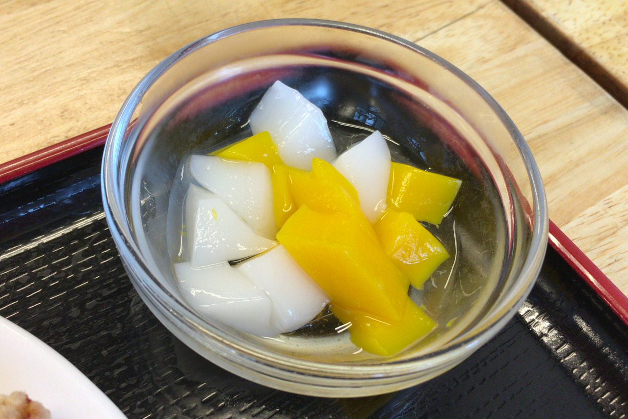 県庁前駅近くにお食事 うまみ処がオープン!和食屋なのにインドカレー?なお店でいただくサクじゅわな唐揚げ定食