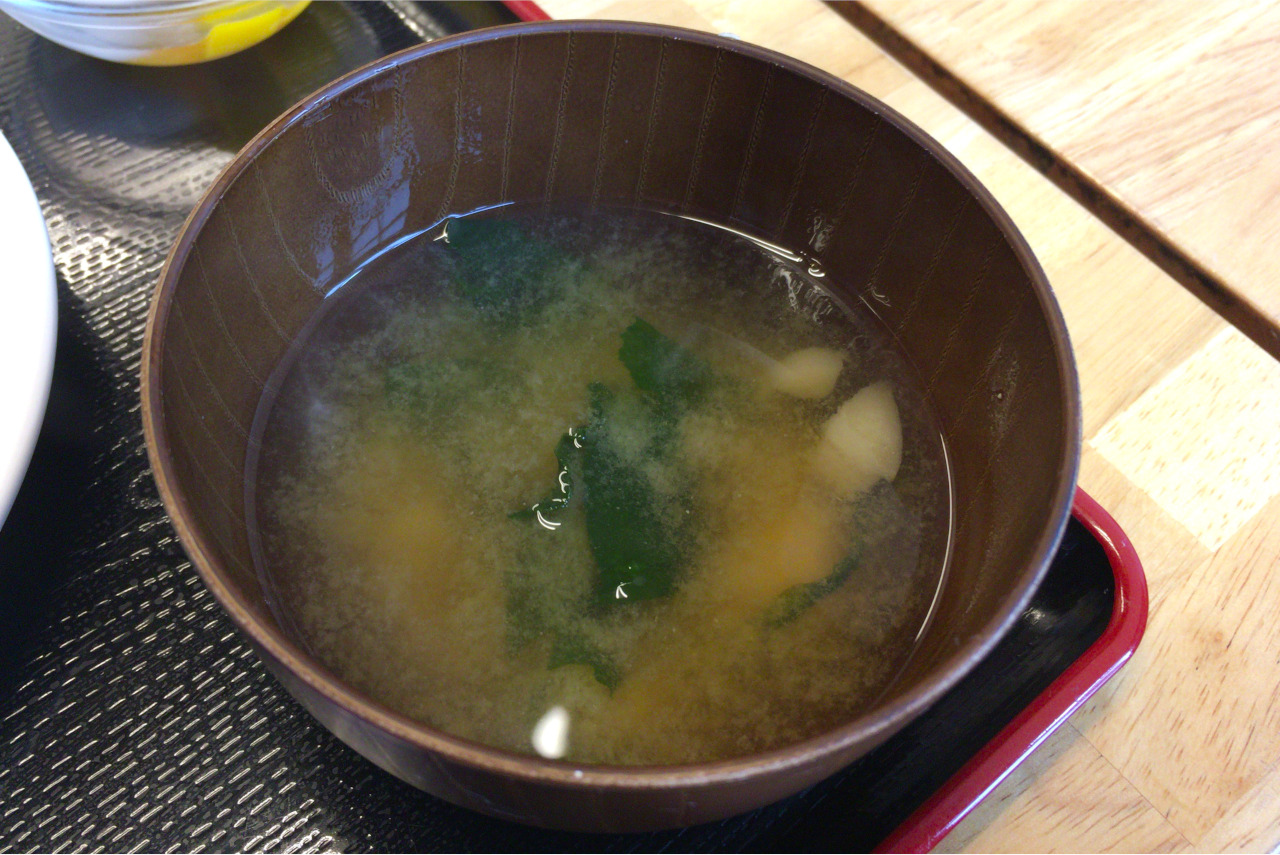 県庁前駅近くにお食事 うまみ処がオープン!和食屋なのにインドカレー?なお店でいただくサクじゅわな唐揚げ定食