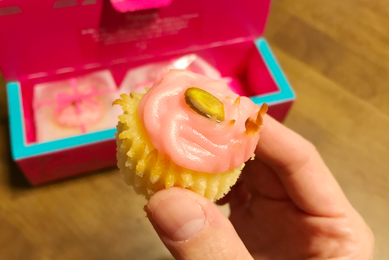 ボンシャペリーがペリエ千葉にオープンしたので行ってきた！可愛さと高級感ある洋菓子店＆千葉限定はやっぱり…落花生か〜い！