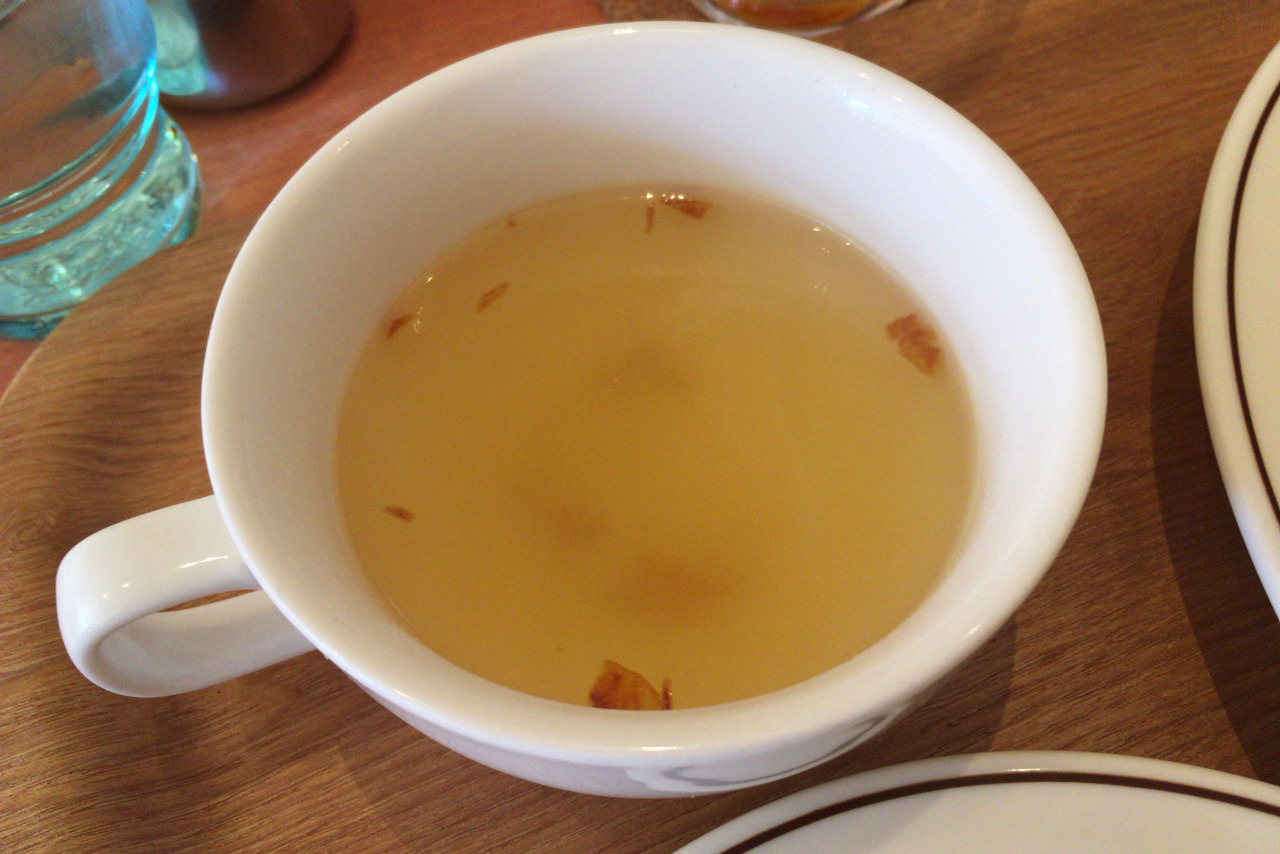 JR西千葉駅近くのダイニングカーサは隠れた実力店 ふわふわハンバーグとハイレベルなエビフライは衝撃的な美味しさ