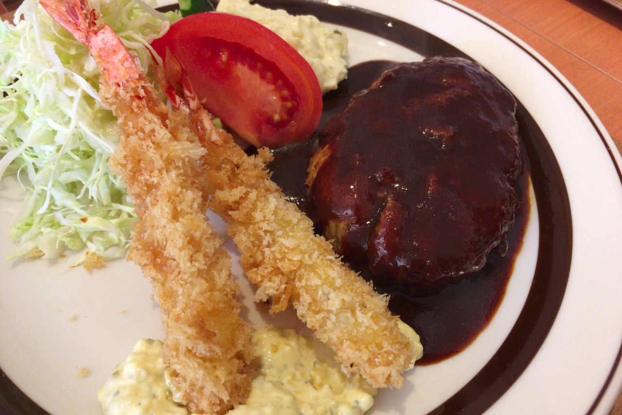 JR西千葉駅近くのダイニングカーサは隠れた実力店 ふわふわハンバーグとハイレベルなエビフライは衝撃的な美味しさ