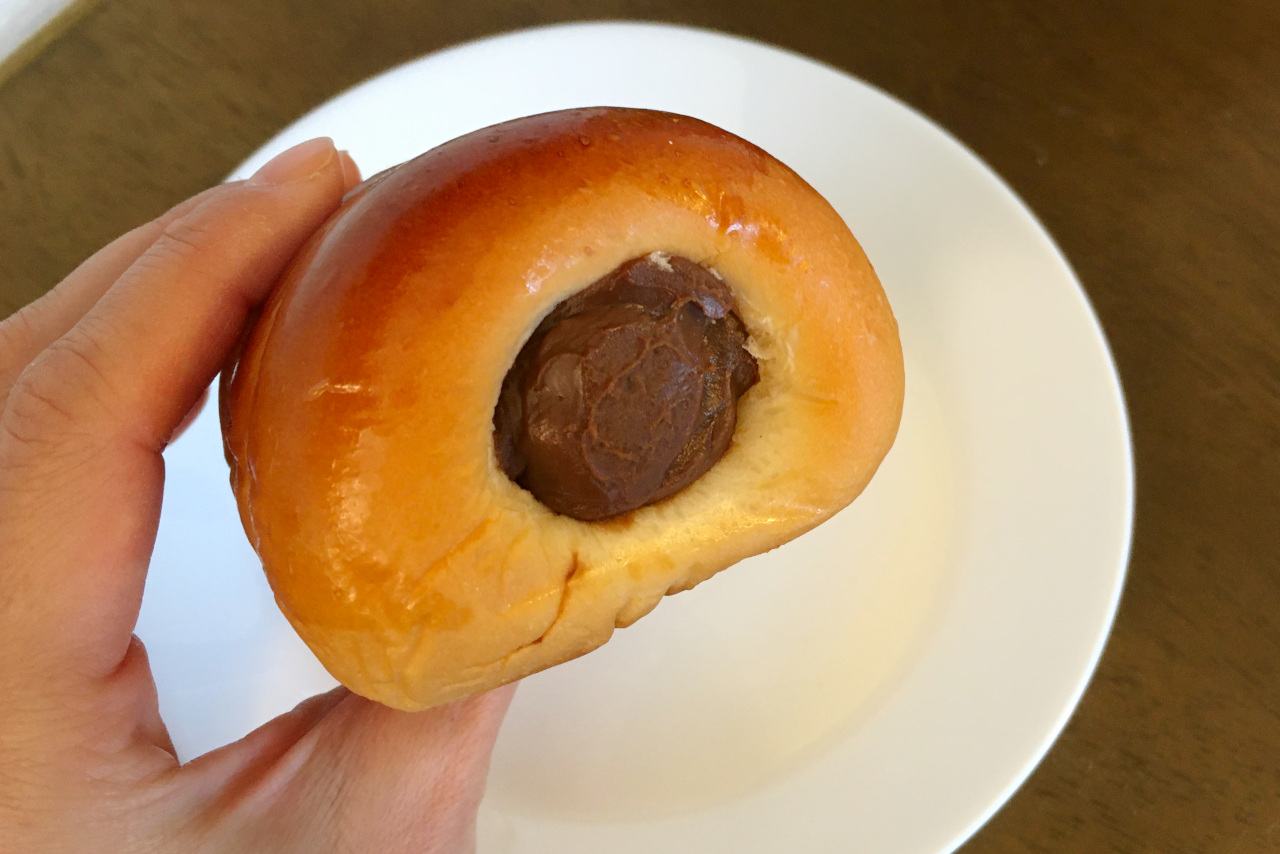 市原SA内にあるベーカリー「石釜工房 はらくち製パン所」名物のへたつきメロンパンを食べてみた!サービスエリアにあるパン屋とは思えない高クオリティ