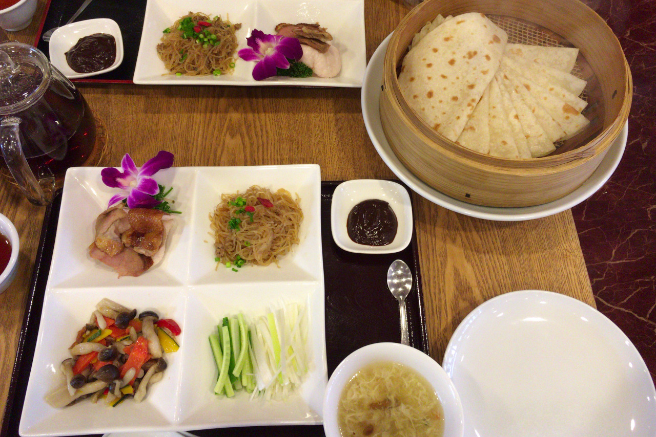 都賀の高級中華 恵泉でいただく本格的な中国小麦粉料理の春餅（ちゅんぴん）ランチ！昼から北京ダックを食べちゃうとはなんて贅沢な…