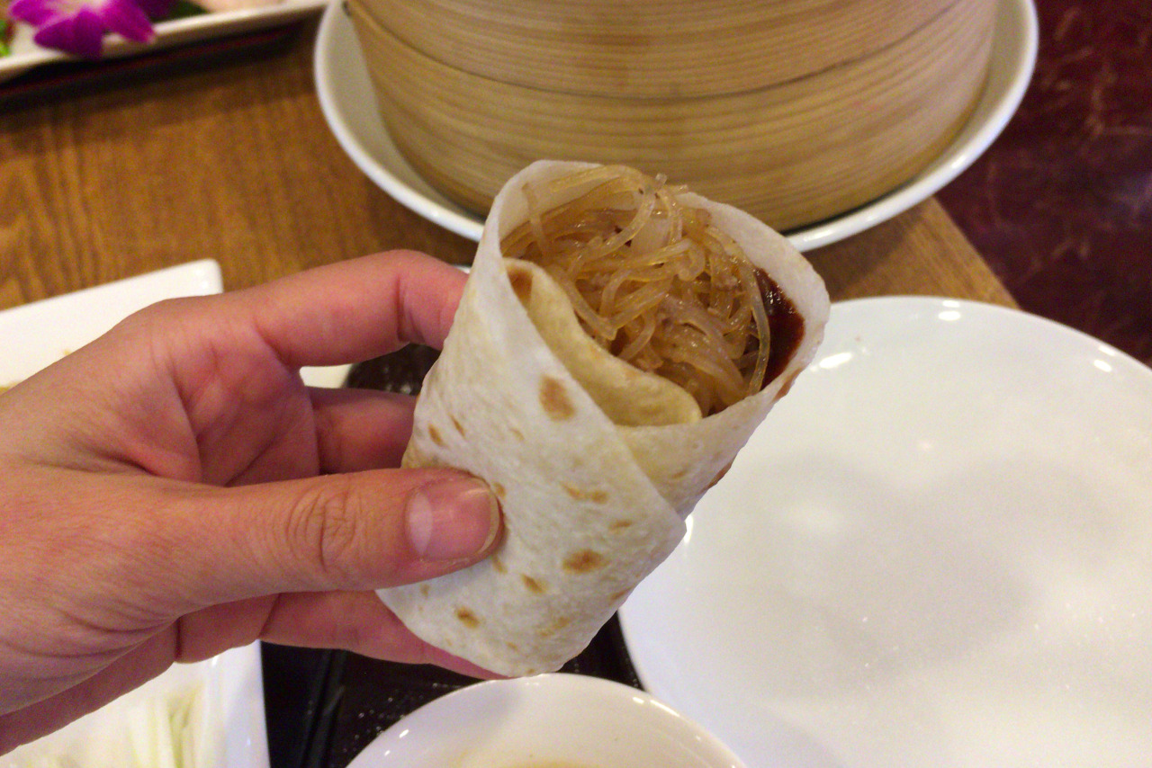 都賀の高級中華 恵泉でいただく本格的な中国小麦粉料理の春餅（ちゅんぴん）ランチ！昼から北京ダックを食べちゃうとはなんて贅沢な…