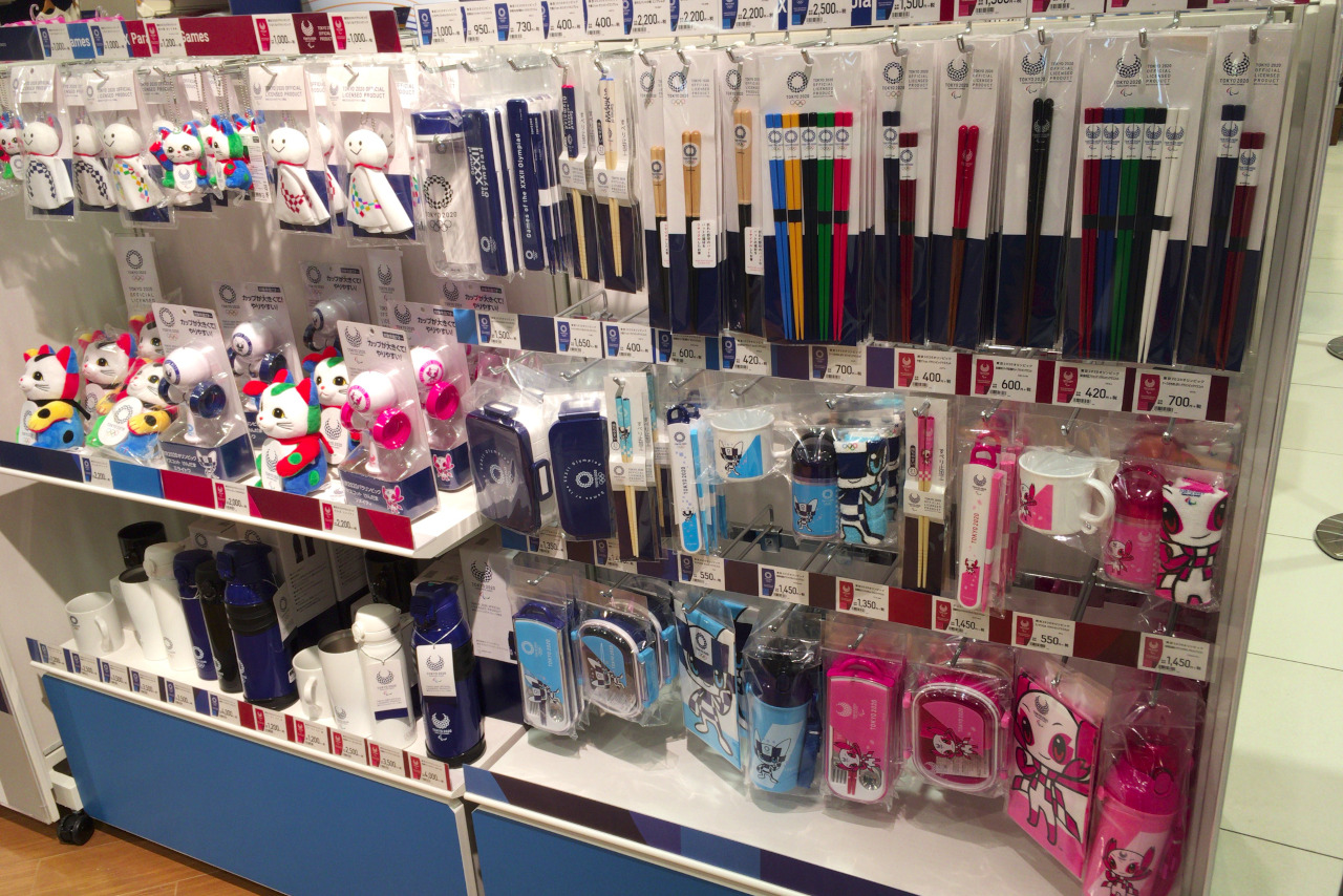 イオンモール幕張の2020オリンピック公式グッズショップは千葉県最大!オフィシャルオンラインショップでは買えないあの商品も
