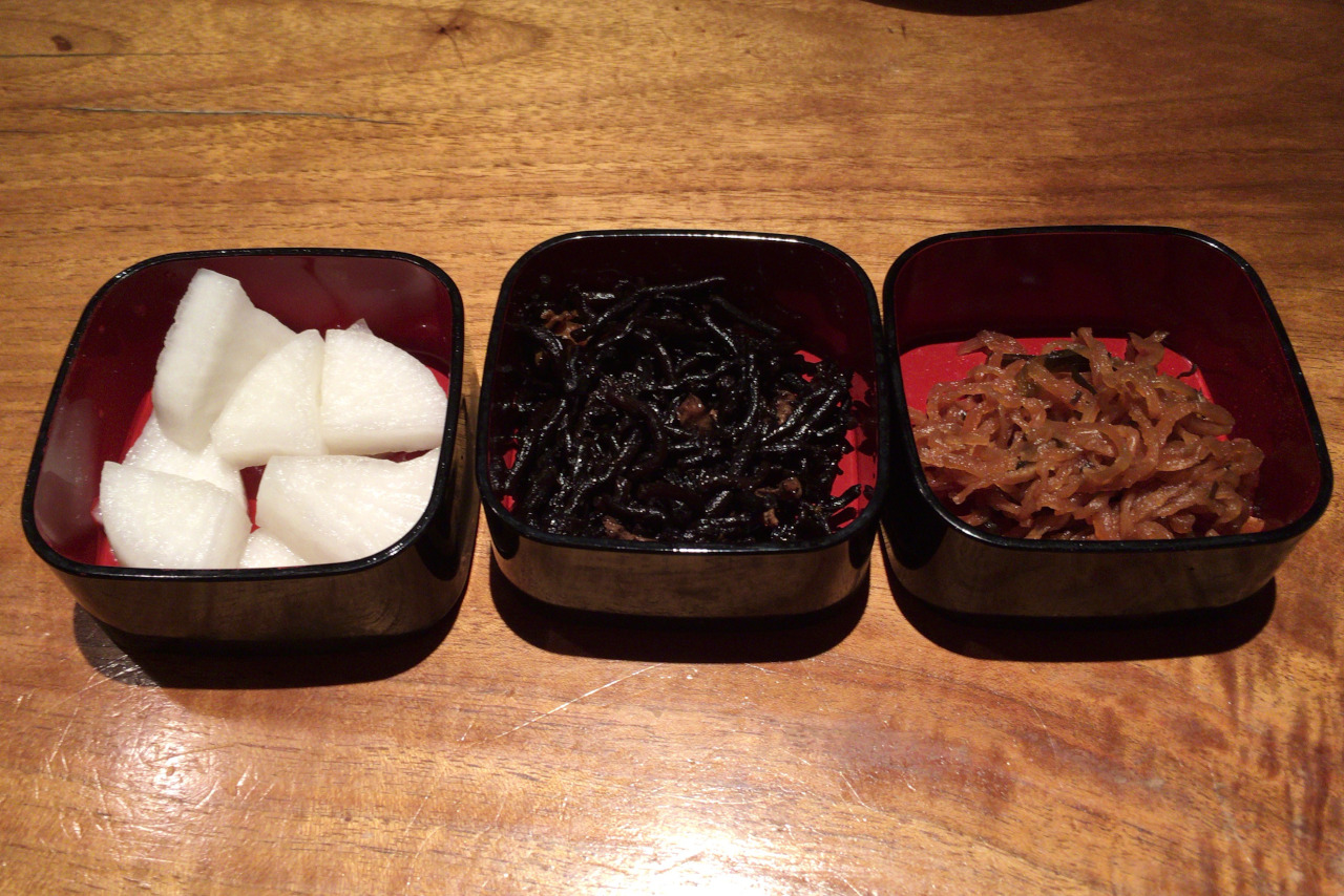 葭川公園すぐの岡本庵 冬限定のミルキーな大粒牡蠣フライ＆しっとり柔らかヒレカツが美味しすぎて失神寸前