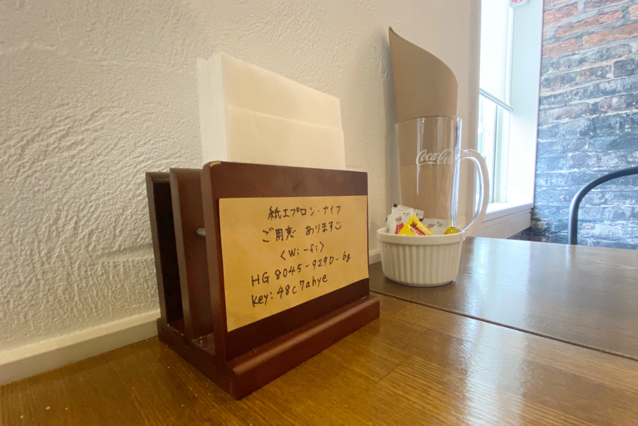 ルイスクラシックは小倉台らしからぬオシャレなバーガーショップ ボリューミーなハンバーガーはどれも激ウマ