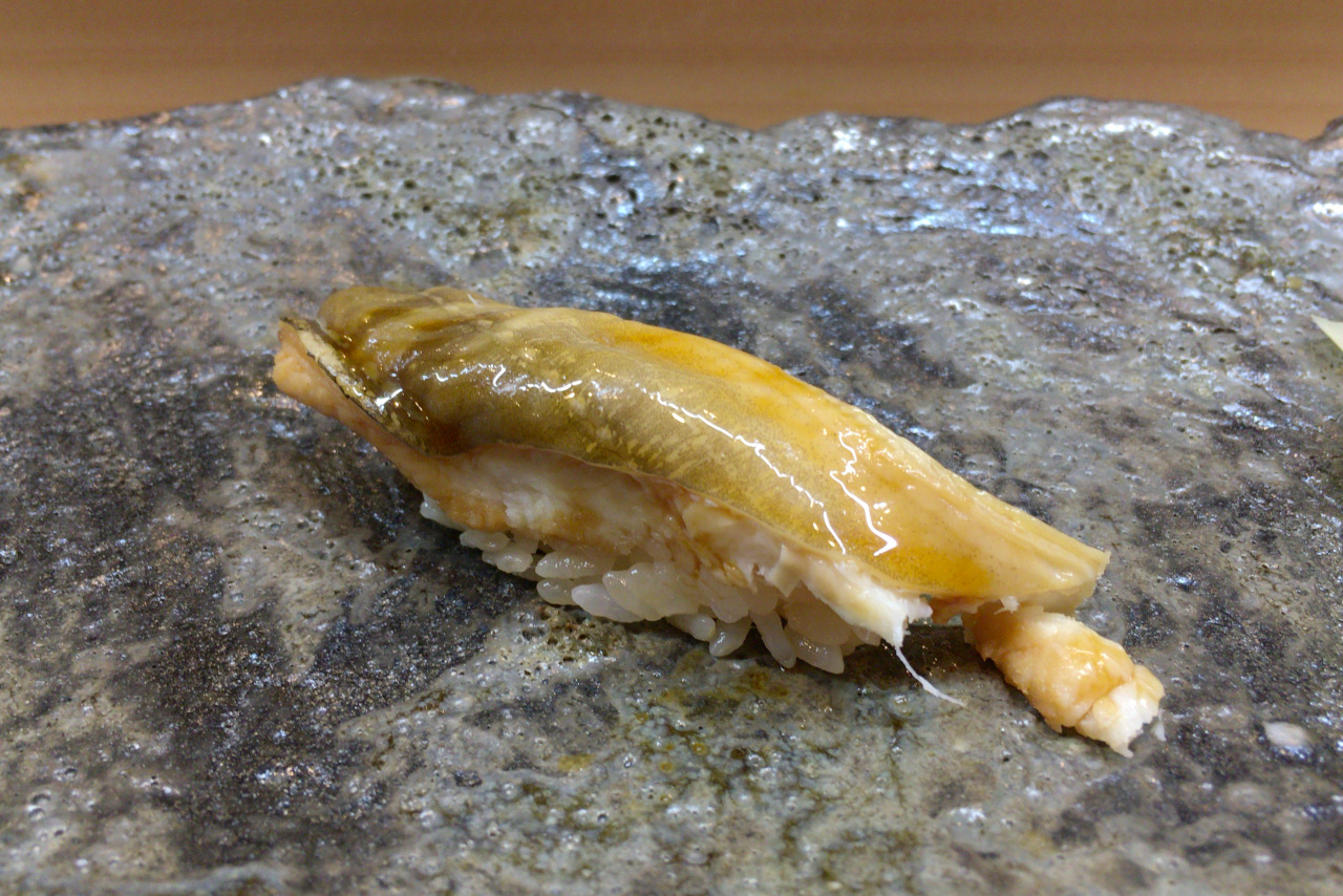 千葉中央の鮨光で本格的な寿司ランチ！高級感ある極上にぎりはどれも絶品＆デザートのプリンまで美味しすぎた