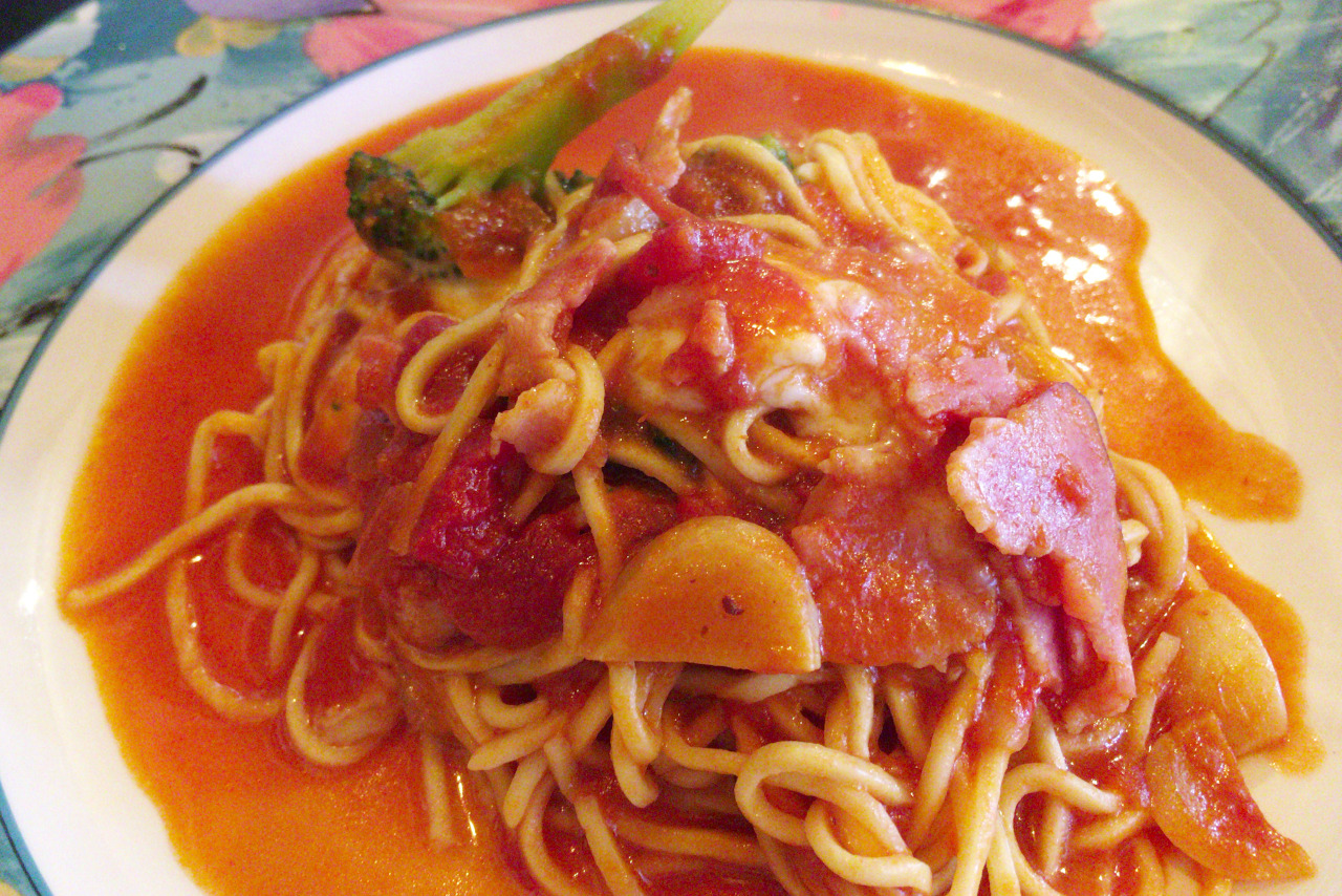 新千葉駅すぐの登戸鉄板焼き UNO ランチにはパスタ・カレー・ステーキ丼！？渾身のイタリアンが絶品ながら多彩なジャンルもいただける個性派店