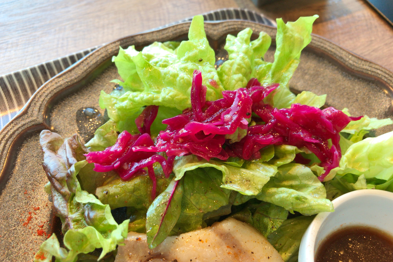 ユーカリが丘に新規オープン 入母屋珈琲ランチのローストポークはもっちり柔らか&上品な甘さの絶品ソフトクリームに大満足