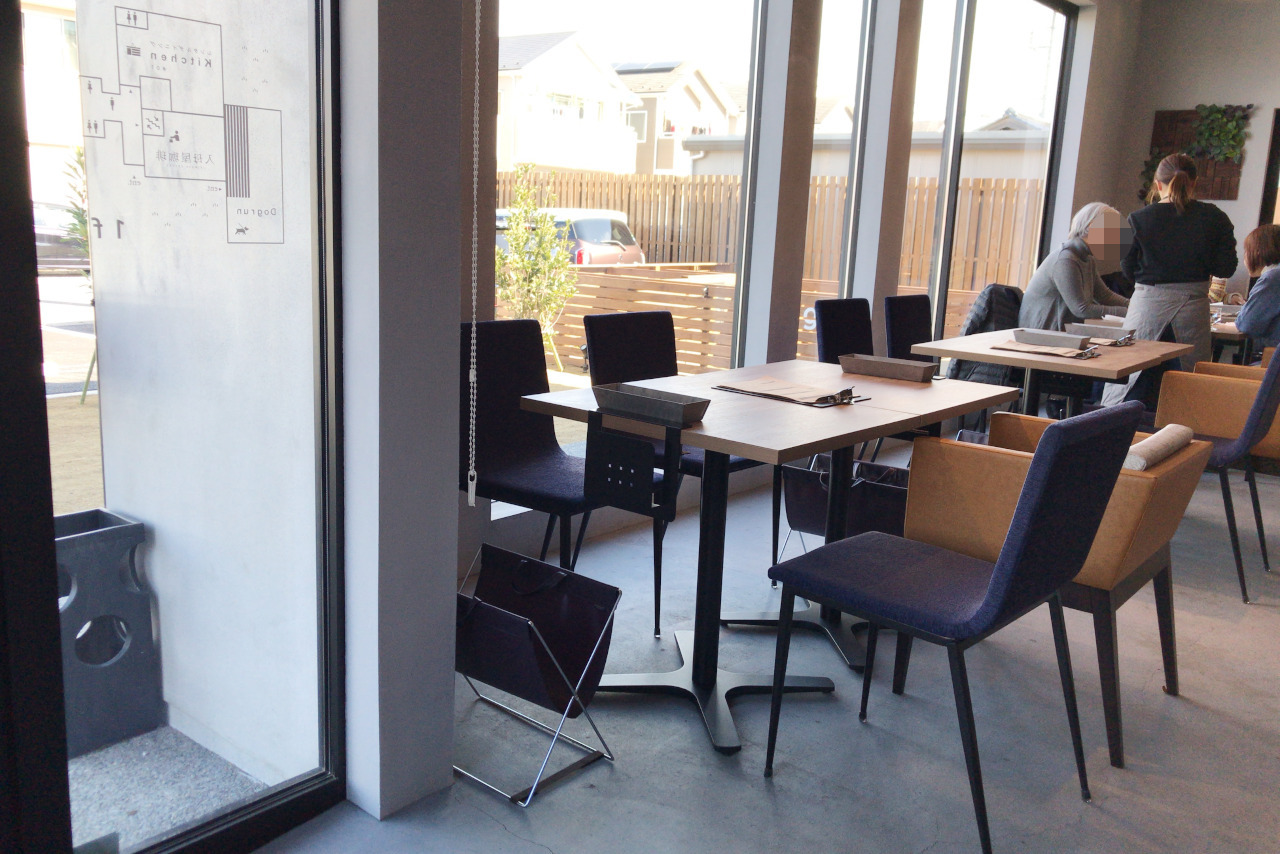 ユーカリが丘に新規オープン 入母屋珈琲ランチのローストポークはもっちり柔らか&上品な甘さの絶品ソフトクリームに大満足