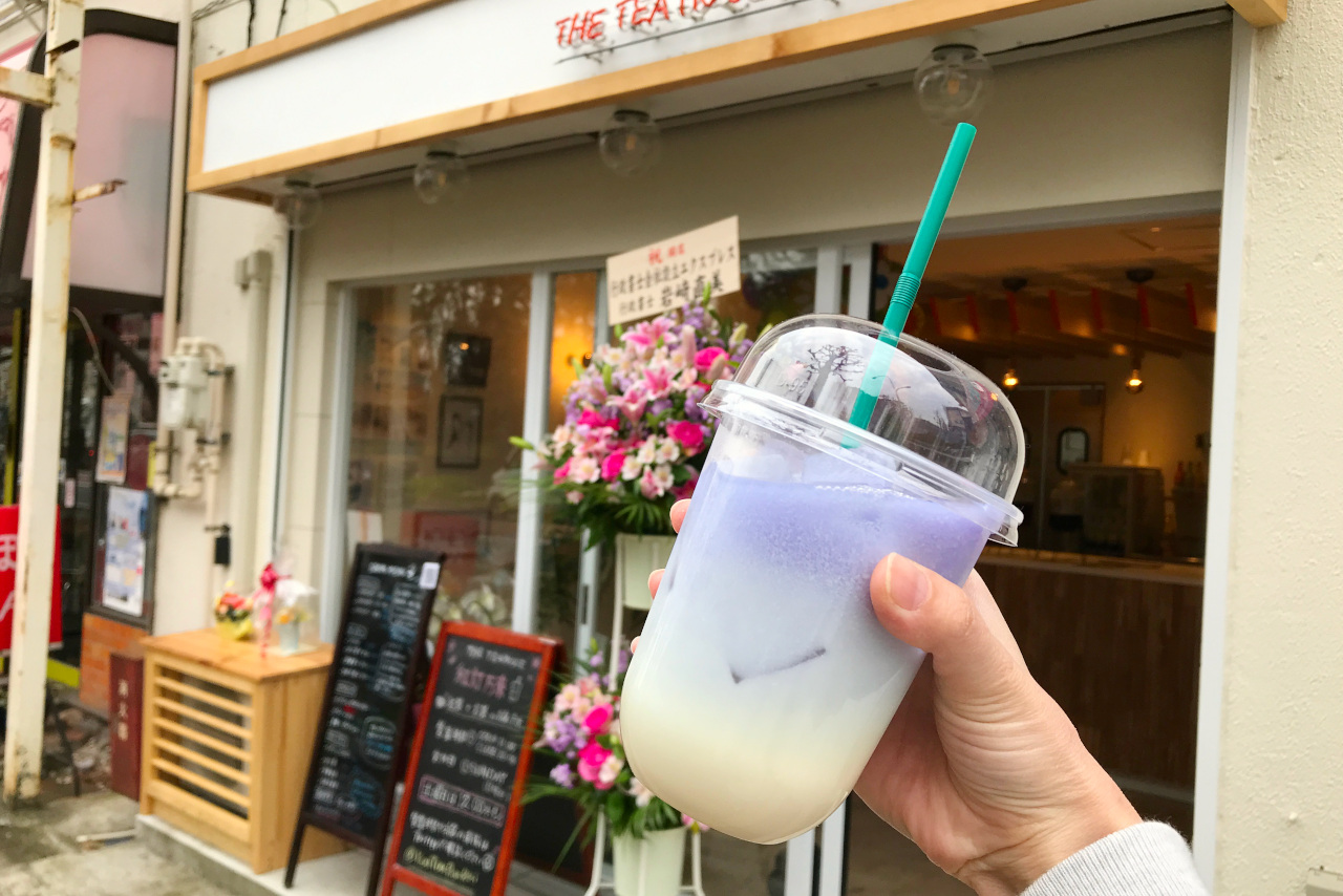 西千葉にタピオカの新たな刺客 紅灯万来がオープン!鮮やかなバタフライピーラテと絶品ホットサンドをテイクアウト