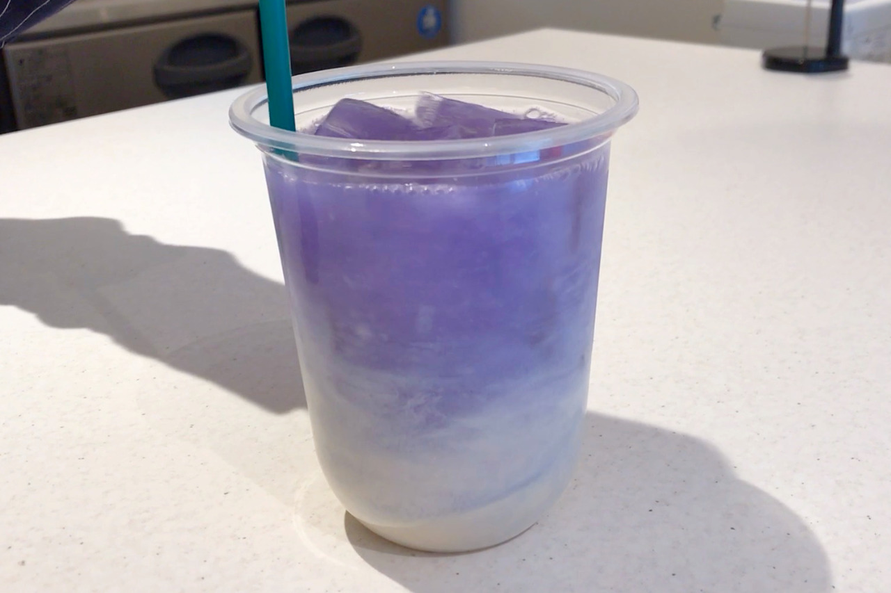 西千葉にタピオカの新たな刺客 紅灯万来がオープン！鮮やかなバタフライピーラテと絶品ホットサンドをテイクアウト