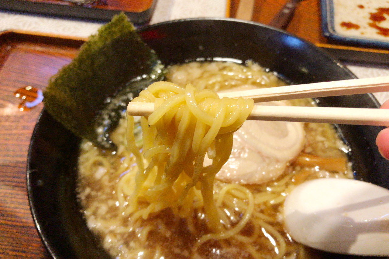 四街道ラーメンダイニング絆はチャーシュー銀河だけじゃない！背脂チャッチャ系醤油らーめん＆超濃厚四街道坦々つけ麺も銀河級の美味しさだよ