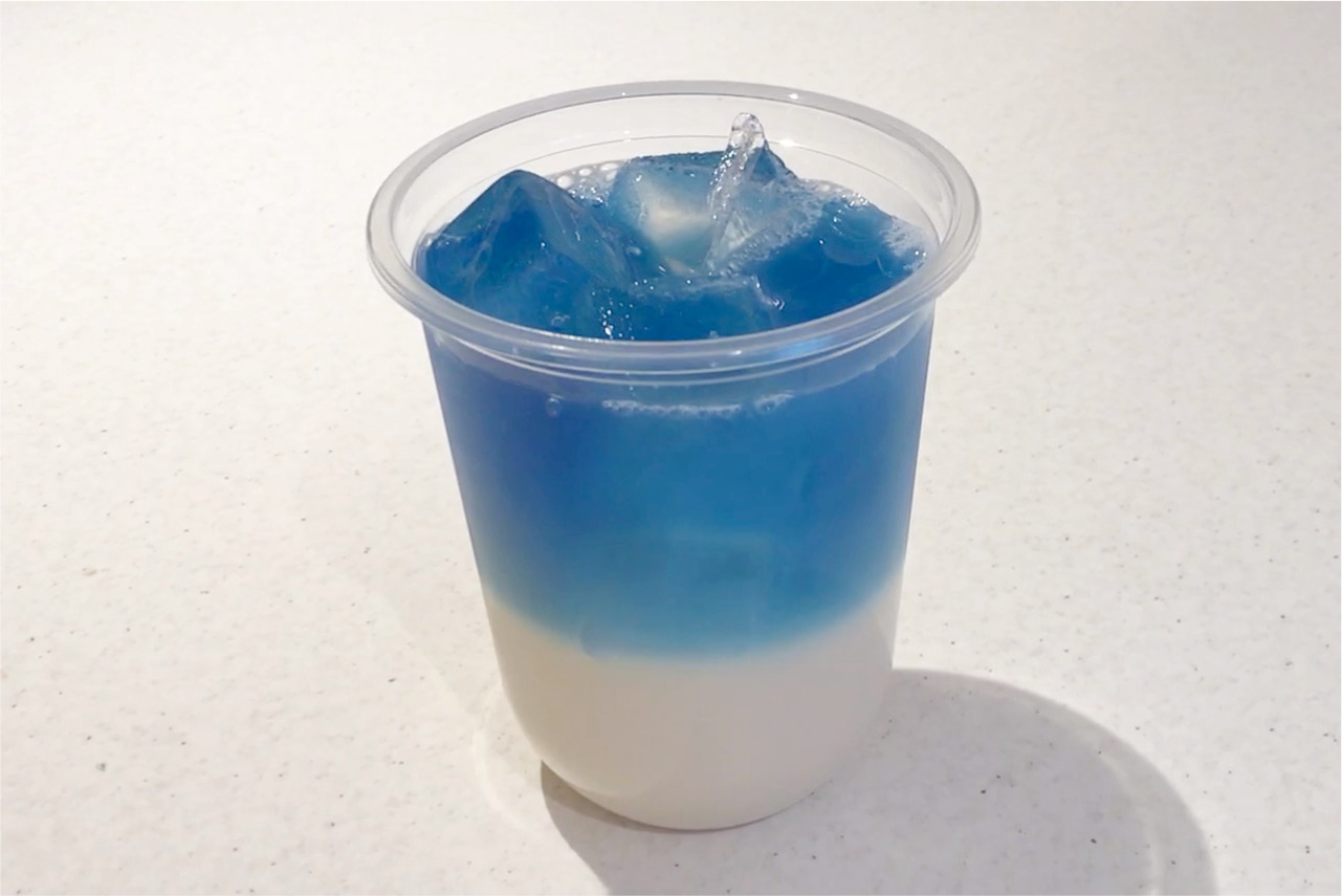 西千葉にタピオカの新たな刺客 紅灯万来がオープン！鮮やかなバタフライピーラテと絶品ホットサンドをテイクアウト