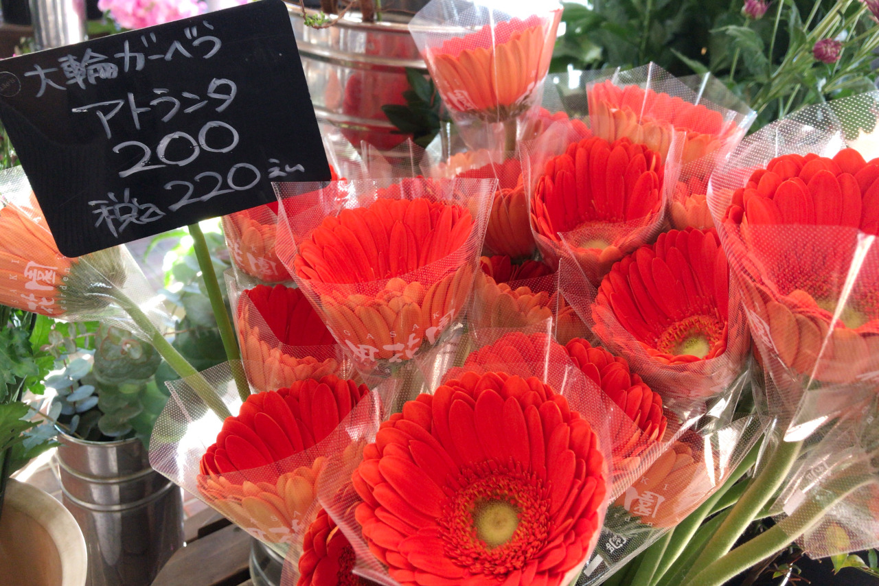 四街道の花屋さんフラワーショップむさしの アレンジメントはフルオーダーでクオリティも高い仕上がり