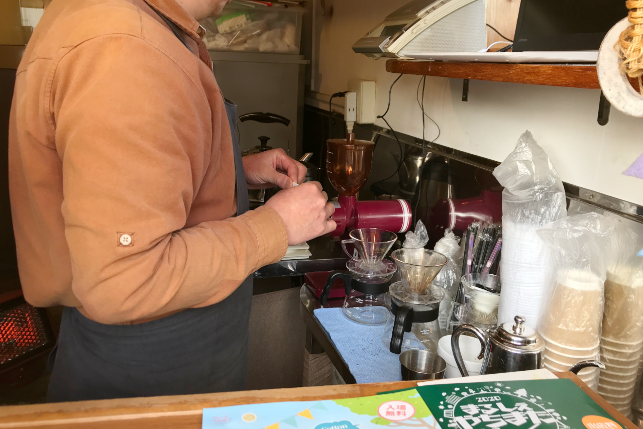 四街道駅前 珈琲計画のコーヒーが贅沢すぎる美味しさ 小さなテイクアウト専門店ながらご主人渾身の一滴が身体に染み入る