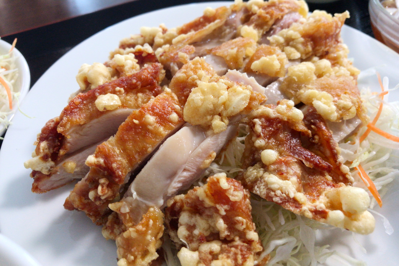 JR本千葉駅近くの新店舗パンダしょくどうを初訪問！油淋鶏定食はリーズナブルながらボリュームたっぷり