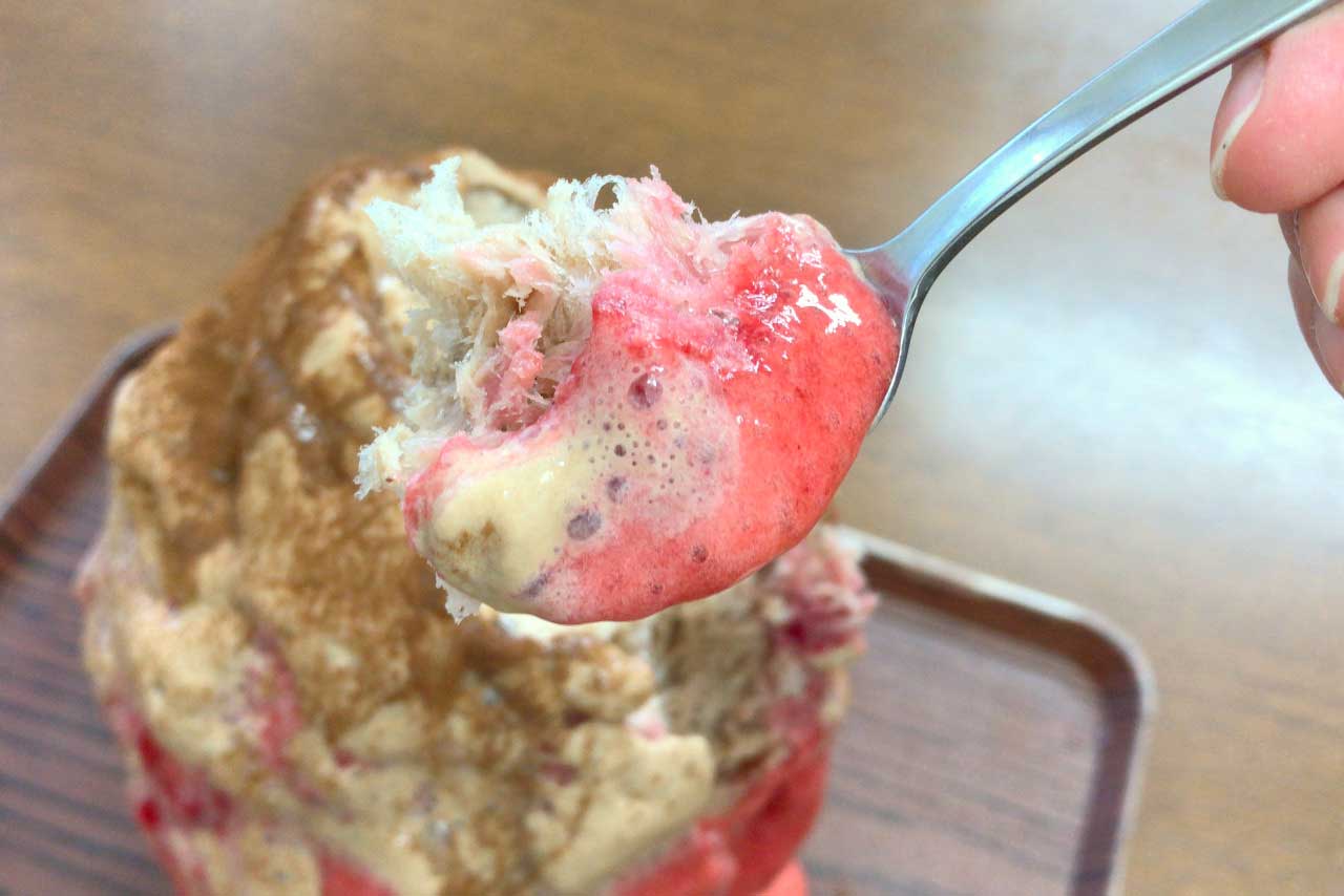 八街のかき氷専門店カフェロビンソンで期間限定バレンタイン氷を駆け込みオーダー！イチゴとショコラのエスプーマで美味しさが渋滞