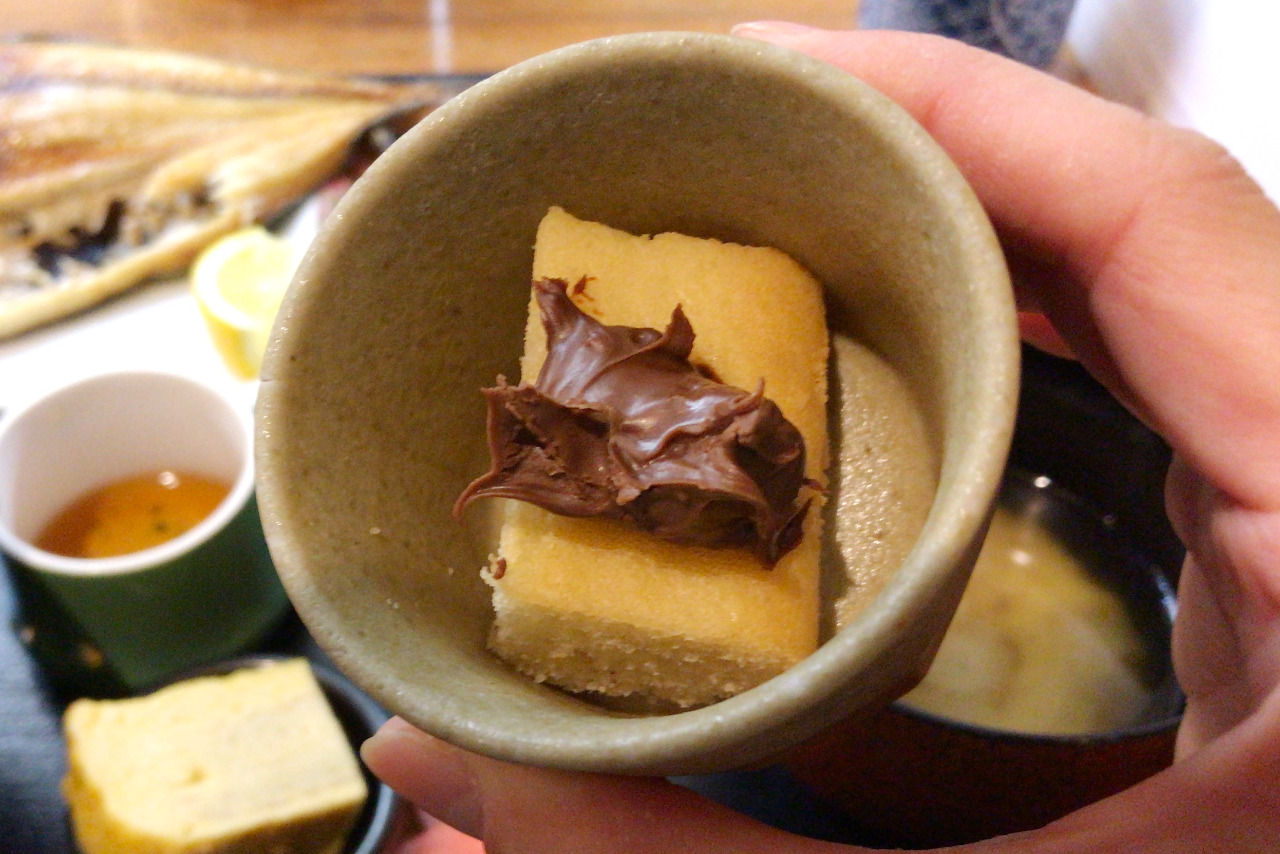 千葉駅から徒歩5分 割烹駿河のランチが豪華すぎ！意外とリーズナブルなサービス御膳（ほっけ開き＆豚の角煮）はサービス精神がすごすぎる