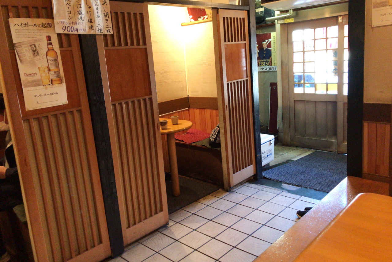 千葉みなと人気海鮮定食 魚乙へ閉店前の駆け込み初訪問!鮮度抜群のお刺身&トロトロ絶品カニクリームコロッケにダブルノックアウト