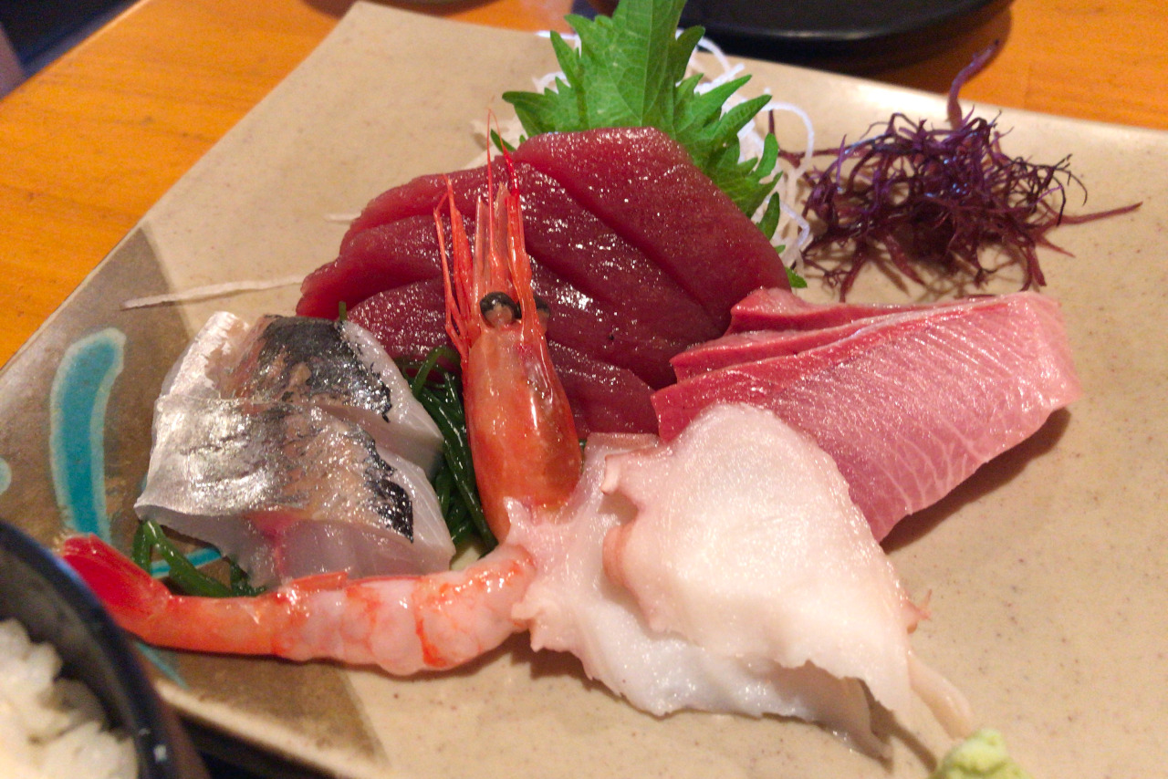 千葉みなと人気海鮮定食 魚乙へ閉店前の駆け込み初訪問!鮮度抜群のお刺身&トロトロ絶品カニクリームコロッケにダブルノックアウト