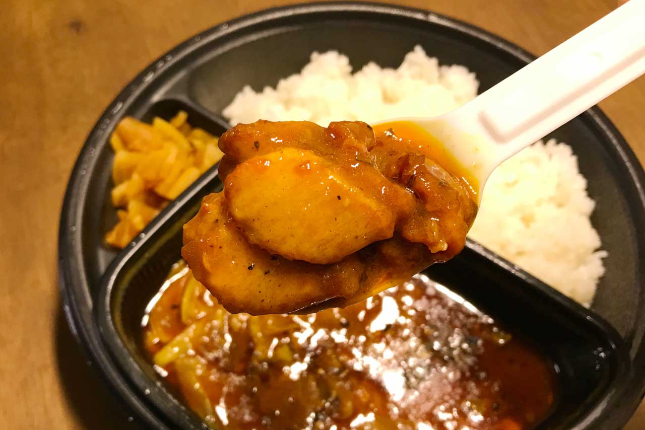 51号沿い若松のCoCo壱番屋で期間限定ローストチキン スパイシーマサラカレーをテイクアウト!良い意味でココイチらしくない刺激的な旨さ