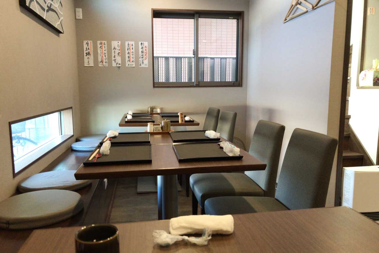 稲毛六方町の魚彩 二幸で海鮮和食ランチ!金目鯛炙り丼は脂たっぷり旨味ぎっしり、ほろとろ不思議食感から垣間見えるキンメの底力