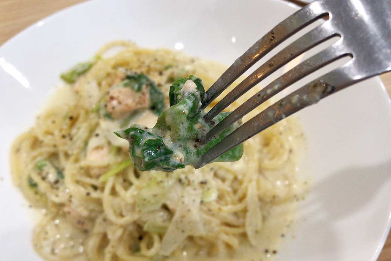 四街道イタリアンバールGOCHI パスタはもちろんデザートのクレープシュゼットにサラダバーのドレッシングなど細部まで高クオリティなランチ
