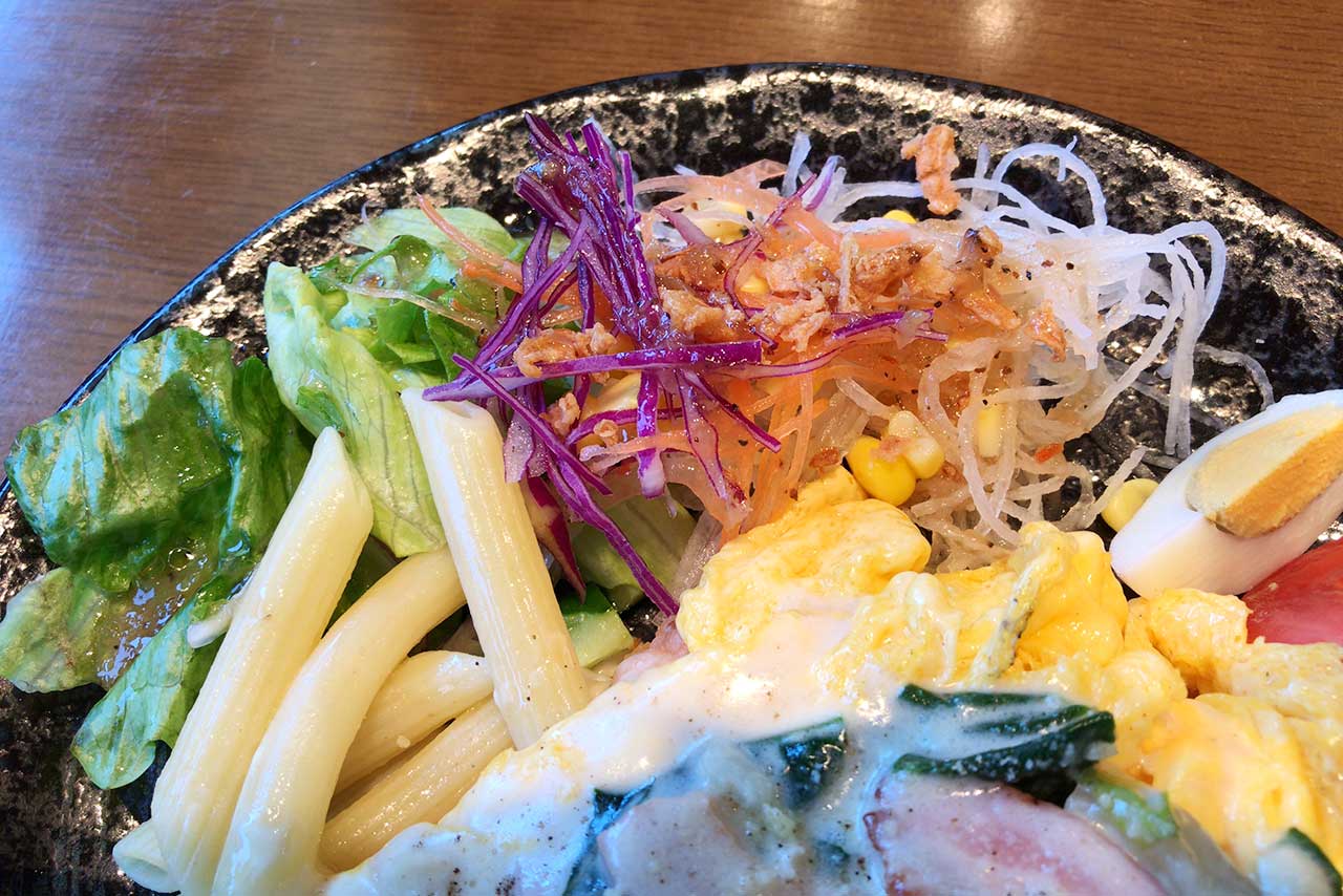 四街道駅近くの洋食Ken-taで初ランチ 思ってたんと違うオムライスは具材ごろごろホワイトソースが贅沢ボリューミー