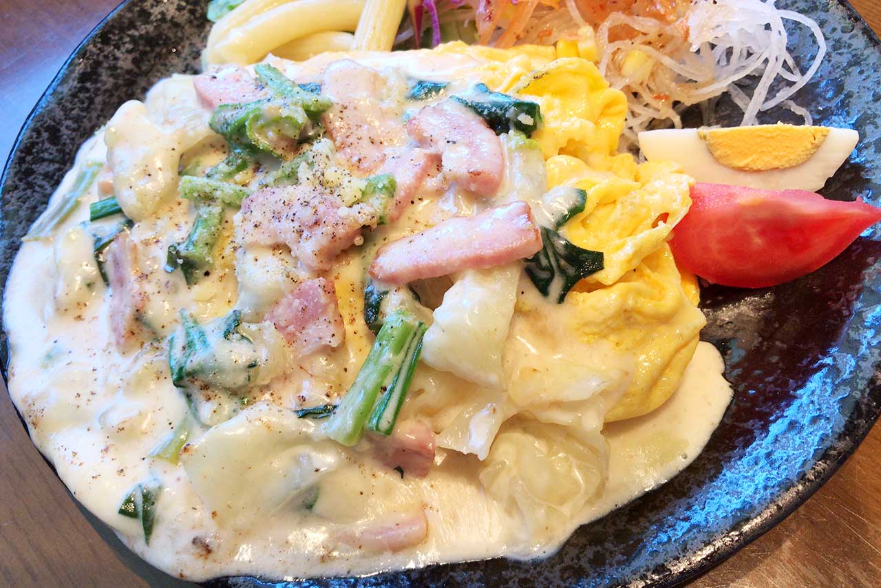 四街道駅近くの洋食Ken-taで初ランチ 思ってたんと違うオムライスは具材ごろごろホワイトソースが贅沢ボリューミー