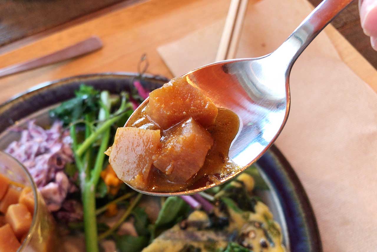 小倉台のキレドベジタブルアトリエでたっぷり野菜に溺れる ランチプレートは見た目も香りも食感も味わいも…五感が大喜びだぞ