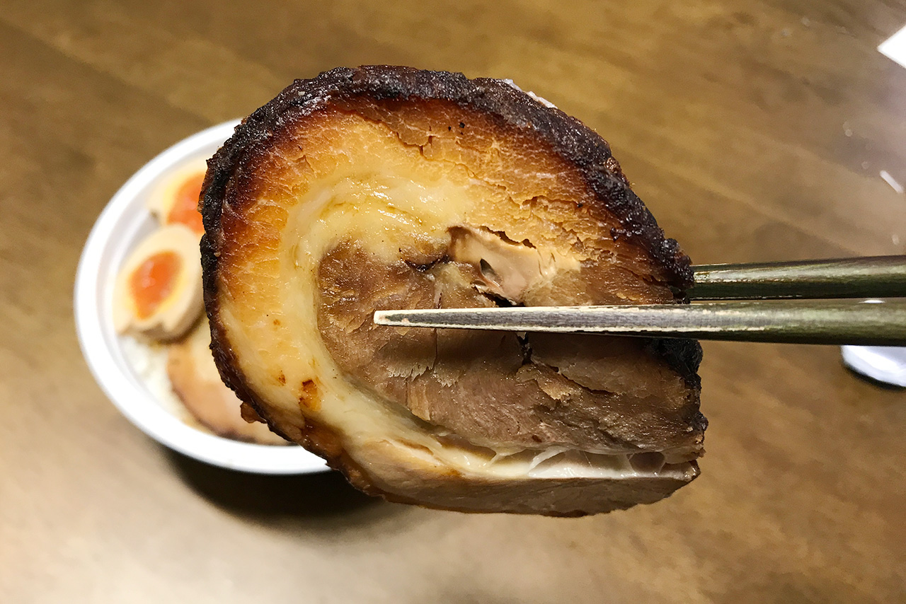 餃子の並商で神の食べるご飯「並商ごはん」をテイクアウト!ずっしりチャーシューとトロける軟骨が中毒性ありすぎな件