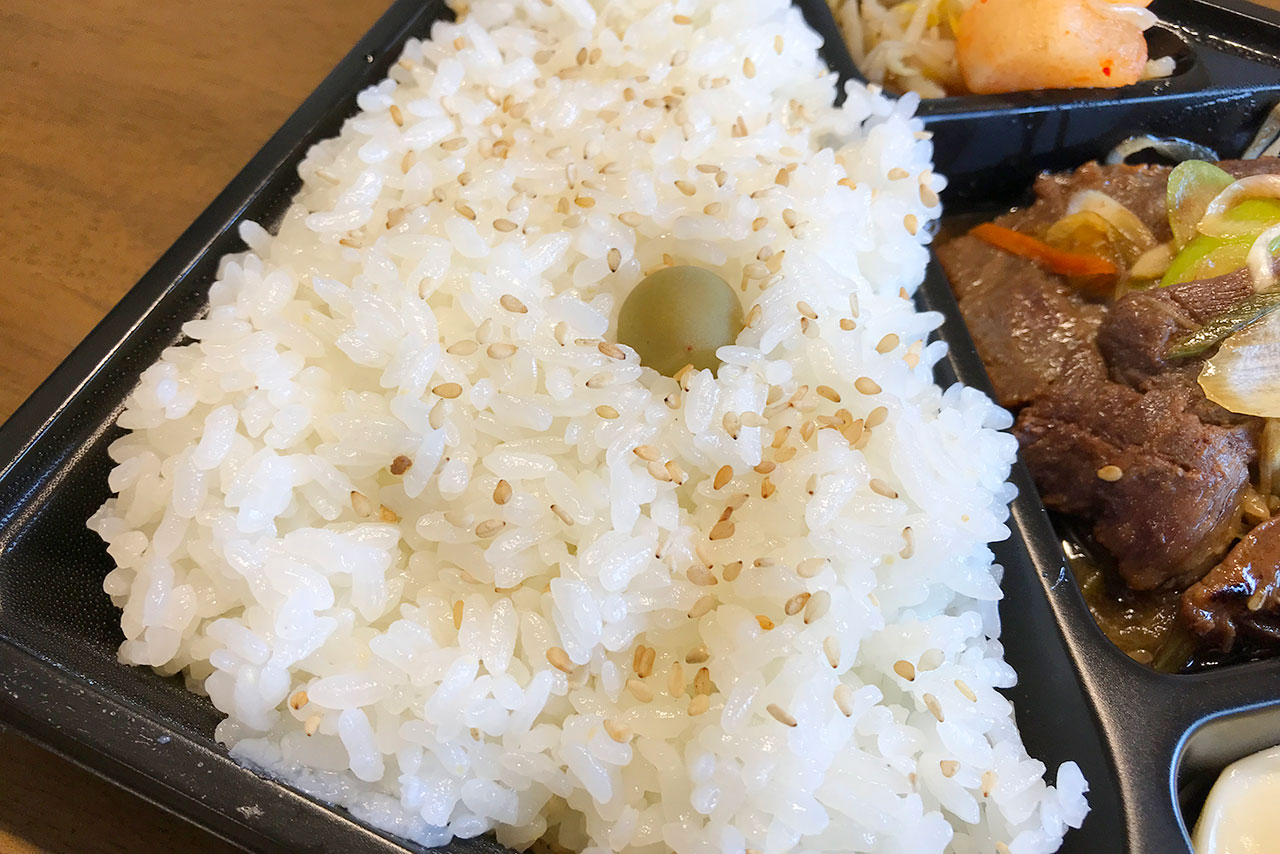 赤門のテイクアウト焼肉弁当が破格!情熱ランチならぬ情熱弁当は柔らかお肉にデカ盛りご飯で満腹必至なコスパ最強弁当だった!