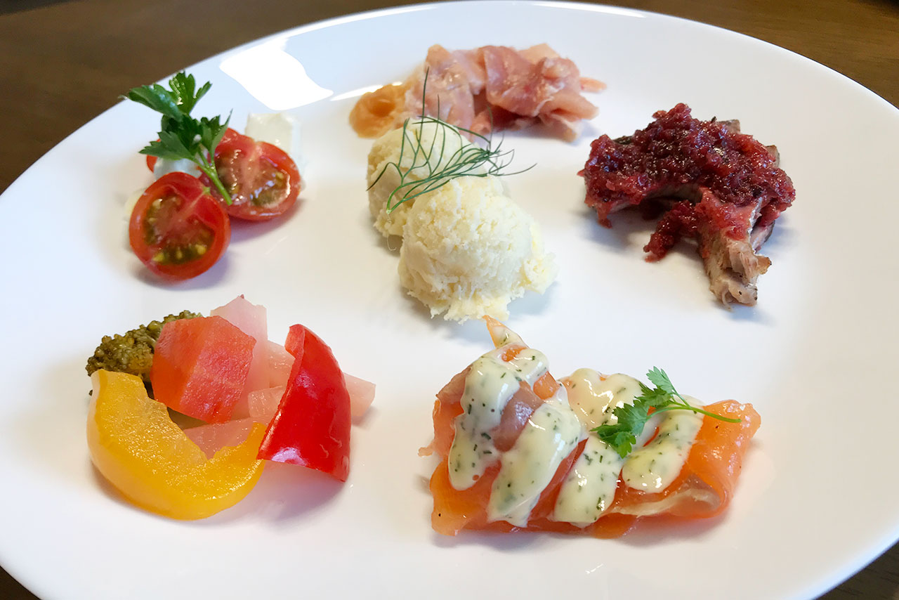 四街道イタリアンバールGOCHIのテイクアウト！ピザにオードブルや肉料理まで付いてくる豪華なセットがもはやこれはパーティー