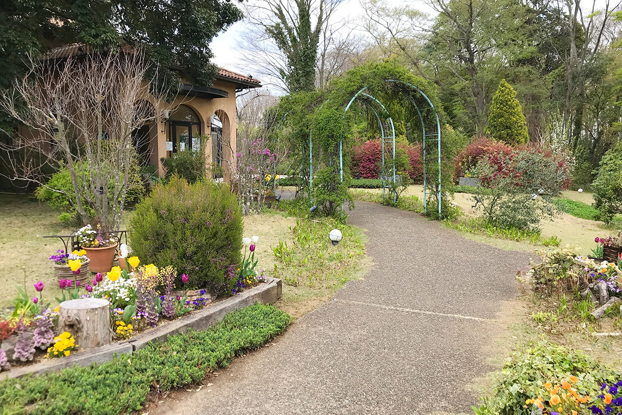 若松町ラ・クッチーナハナでピザテイクアウトが全品800円!イタリアンレストランらしい本格的な釜焼きピザがお家で食べられるぞっ